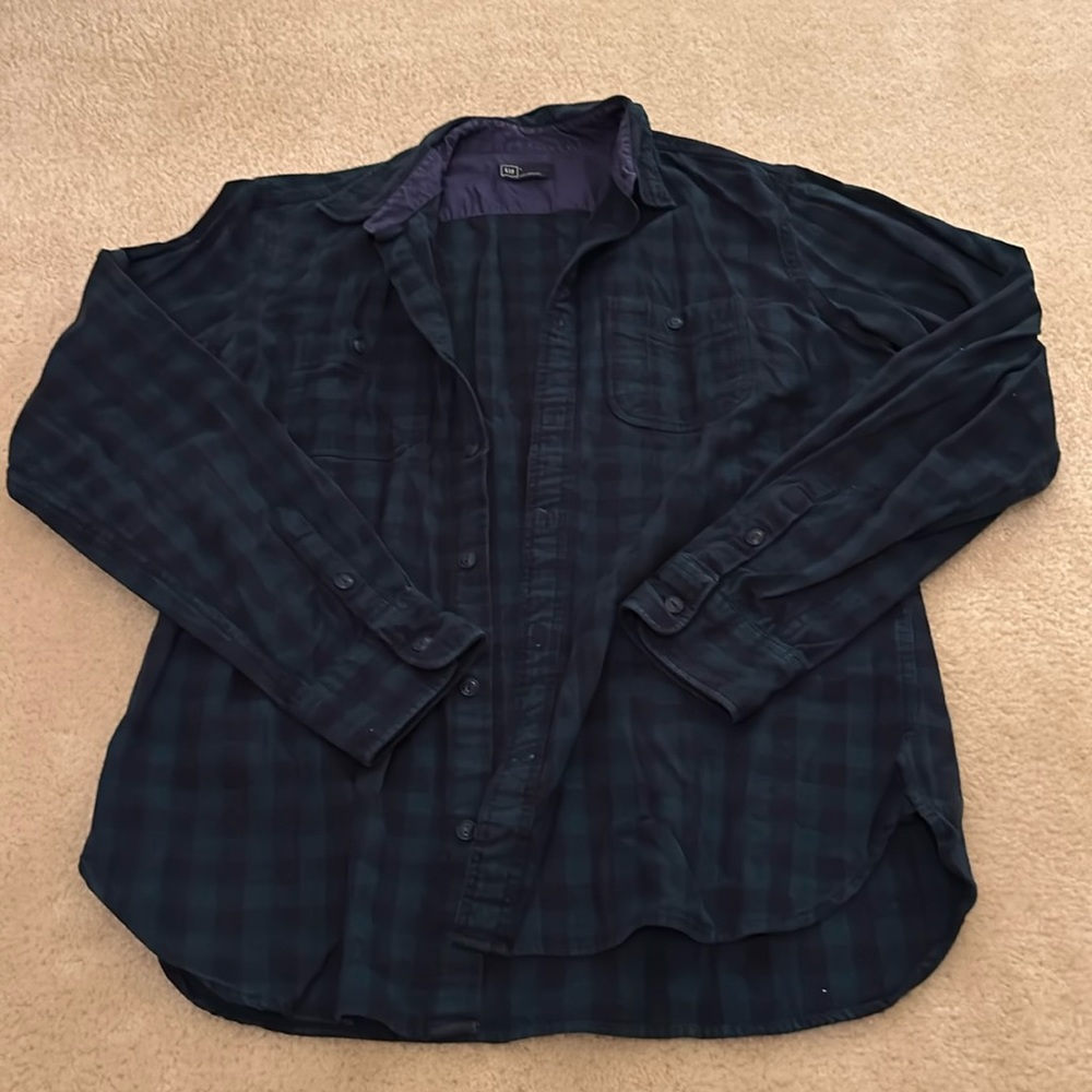 Men’s plaid shirt